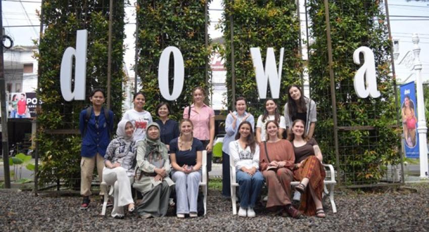 DOWA and the Story of a Thread: UNY and WSU Discover Local Wisdom and Women Empowerment Through Handcrafted Fashion