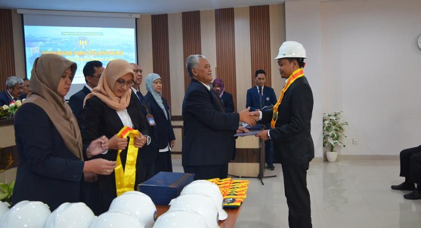 Celebrating the Achievement of 22 New Professional Engineers