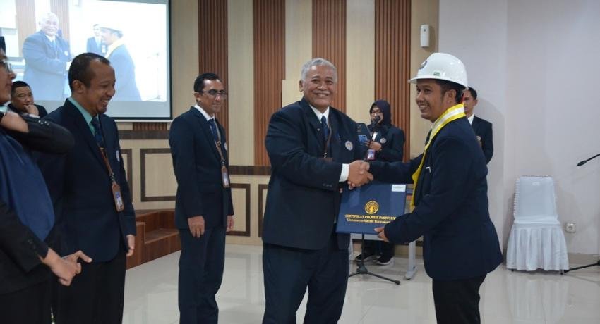 Graduation and Induction Ceremony for the Professional Engineer Program
